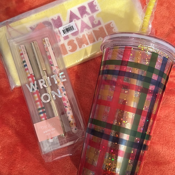 Back to School Gift Bundle - Picture 3 of 11